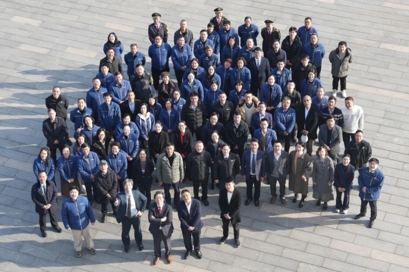 實干 · 突破 · 創(chuàng)未來——巨人集團2026迎春大會